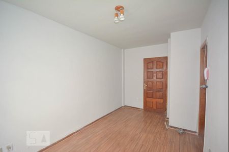 Sala de apartamento para alugar com 2 quartos, 50m² em Laranjeiras, Rio de Janeiro