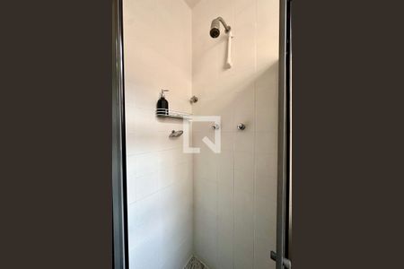 Banheiro de apartamento para alugar com 1 quarto, 22m² em Catete, Rio de Janeiro