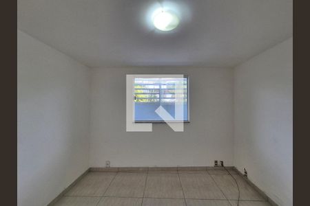 Sala de casa à venda com 2 quartos, 95m² em Vargem Grande, Rio de Janeiro